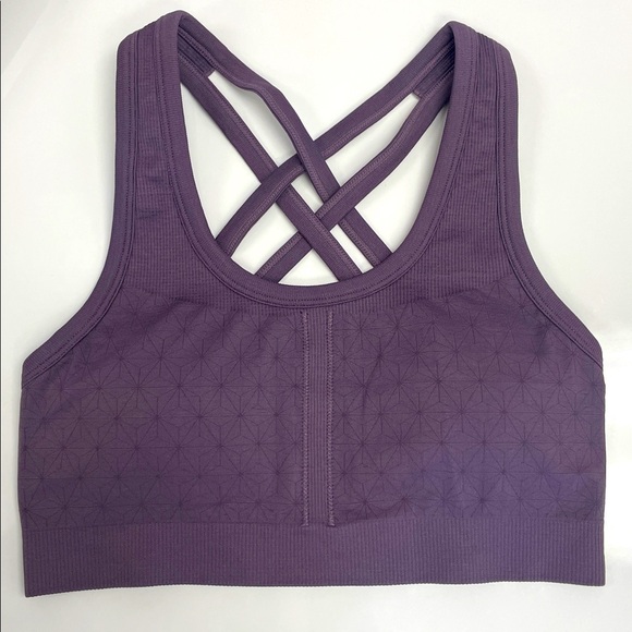 NWT • Strappy Back Seamless Sports Bra - Picture 4 of 10